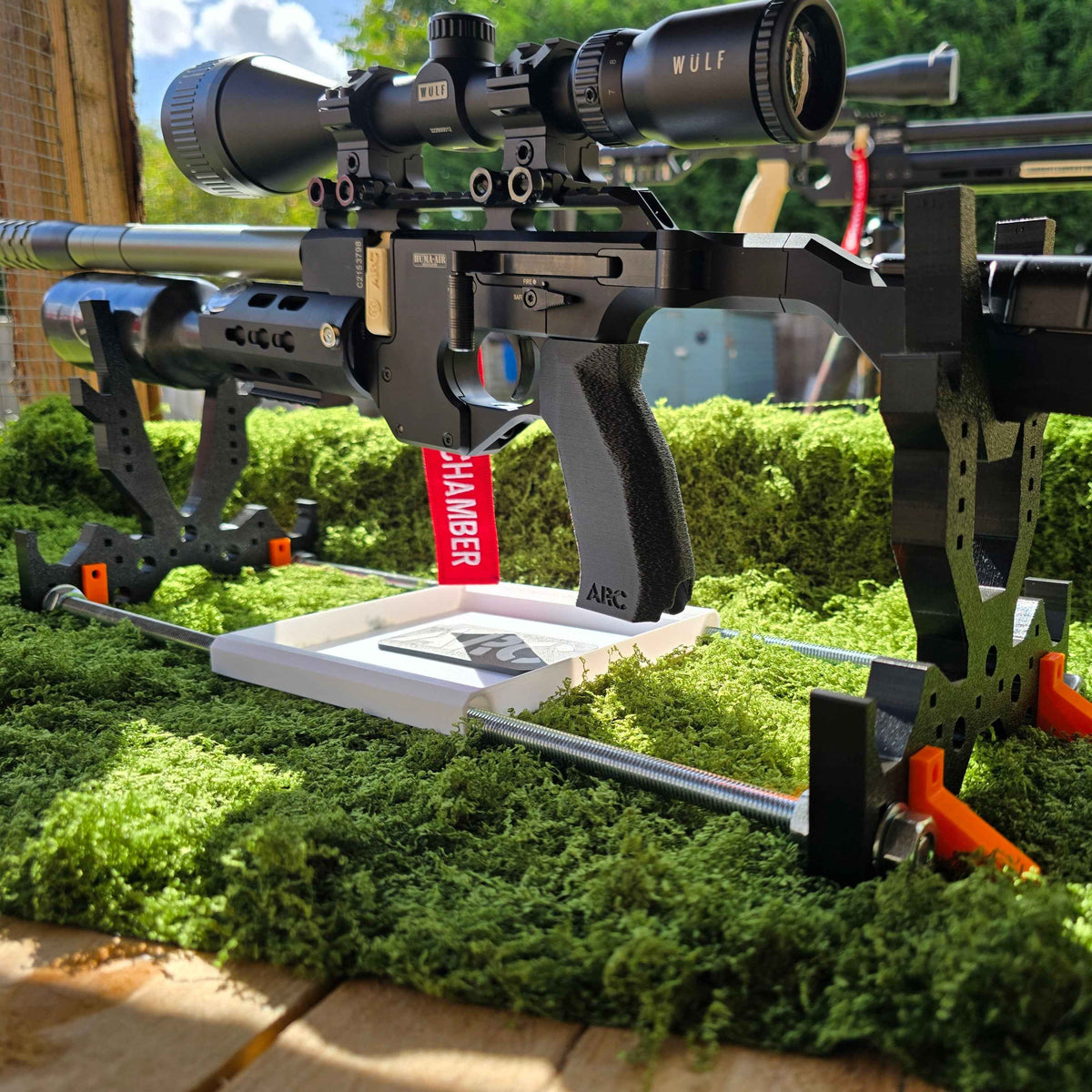 Rifle Maintenance Stand with tray
