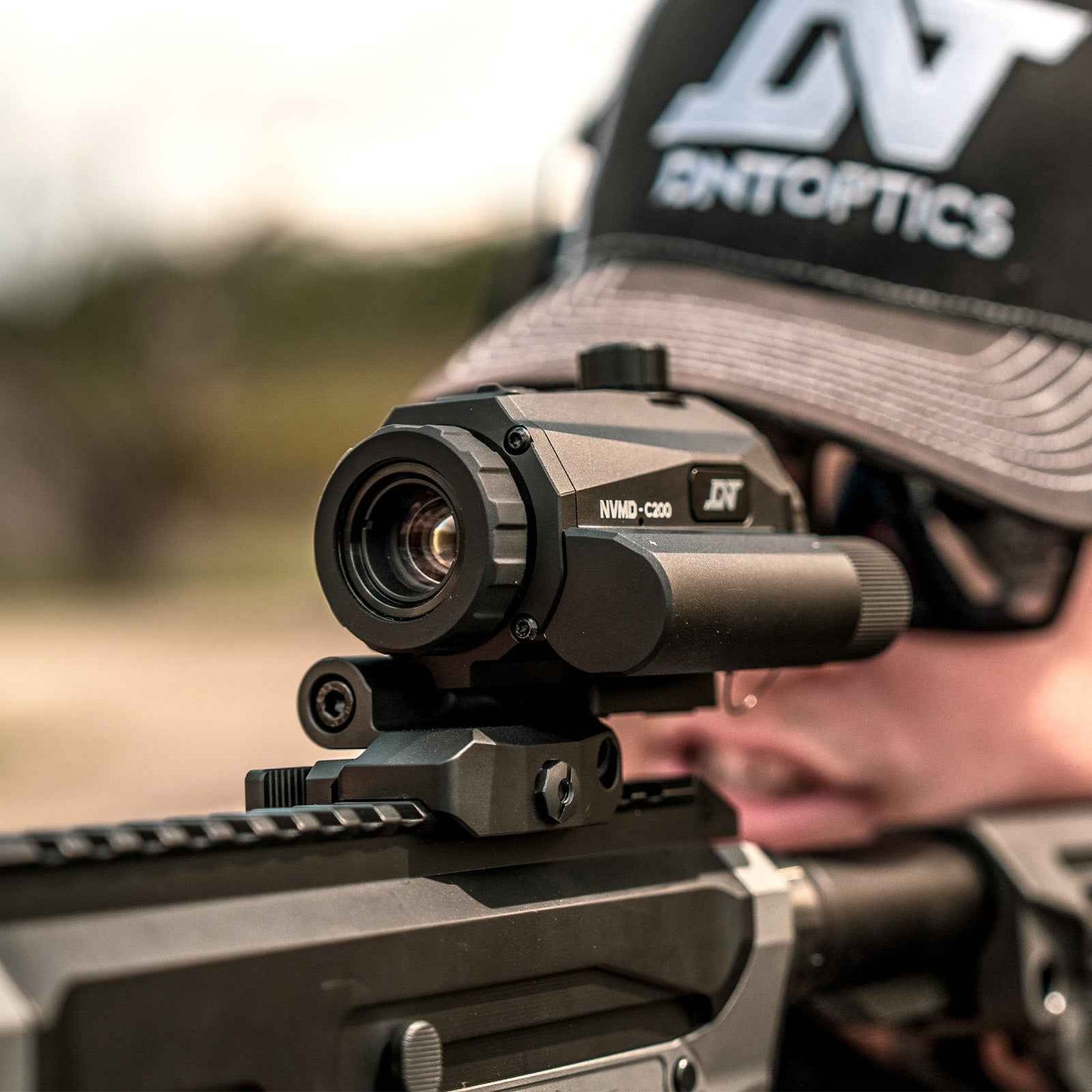 DNT NVMD-C200 with Quick mount