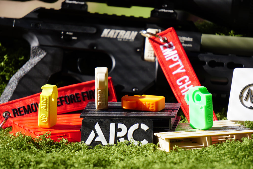 AirMaks Arms travel Mag